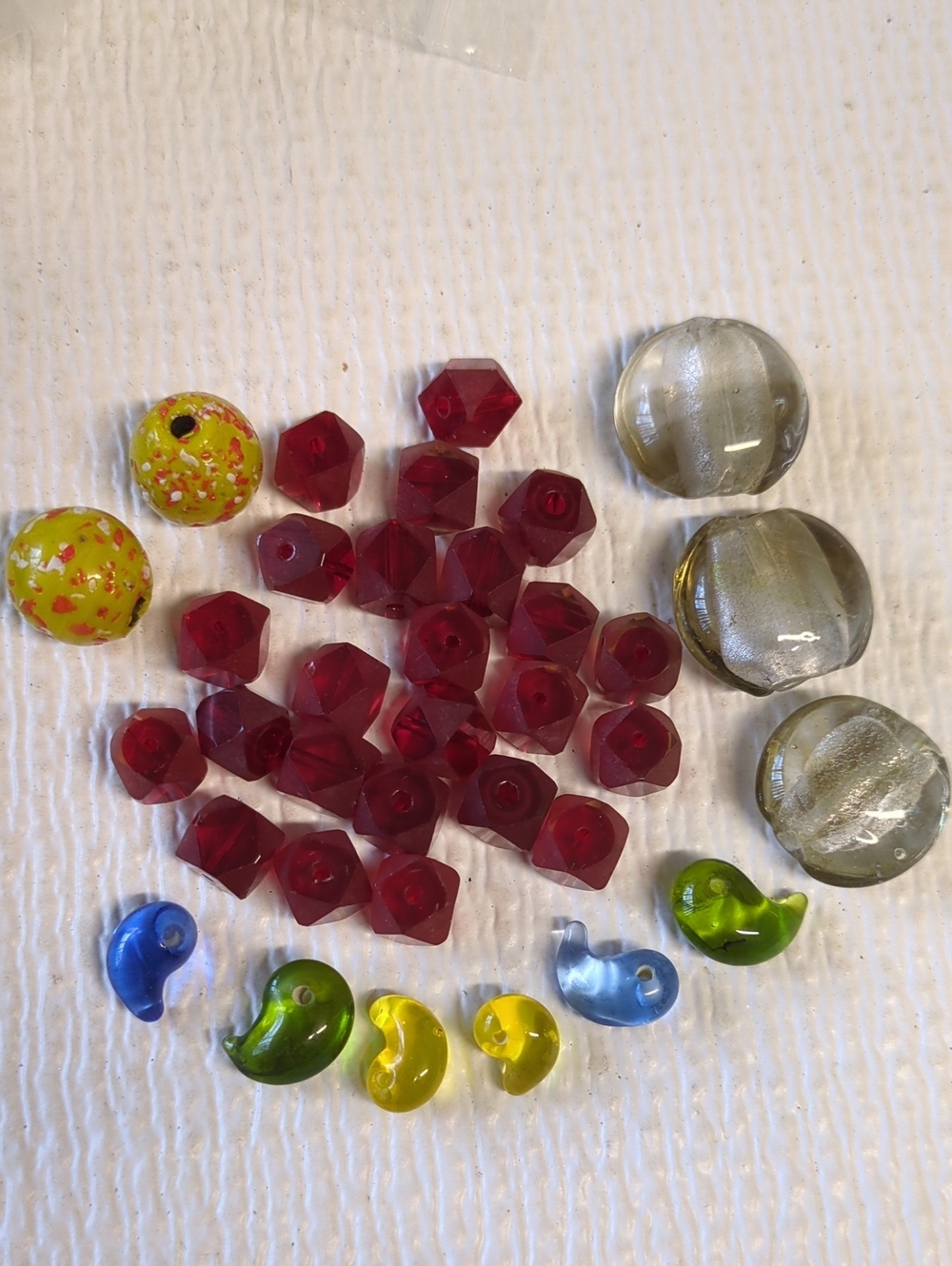 🩷5/20🩷☀️Q90 Mixed Glass and Lampwork Bead Lot